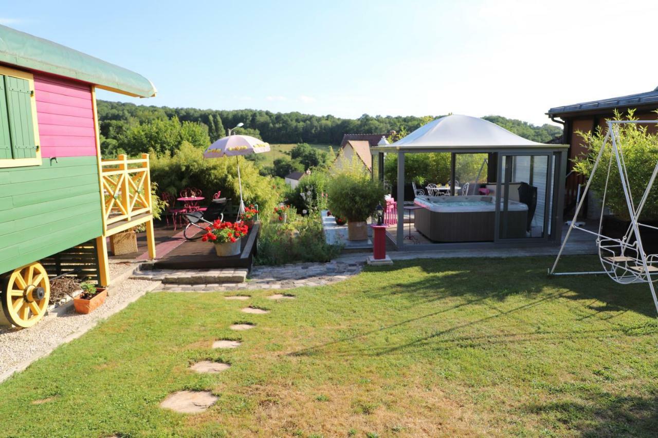 Roulotte La Dominique Bed and Breakfast Romery  Exteriör bild